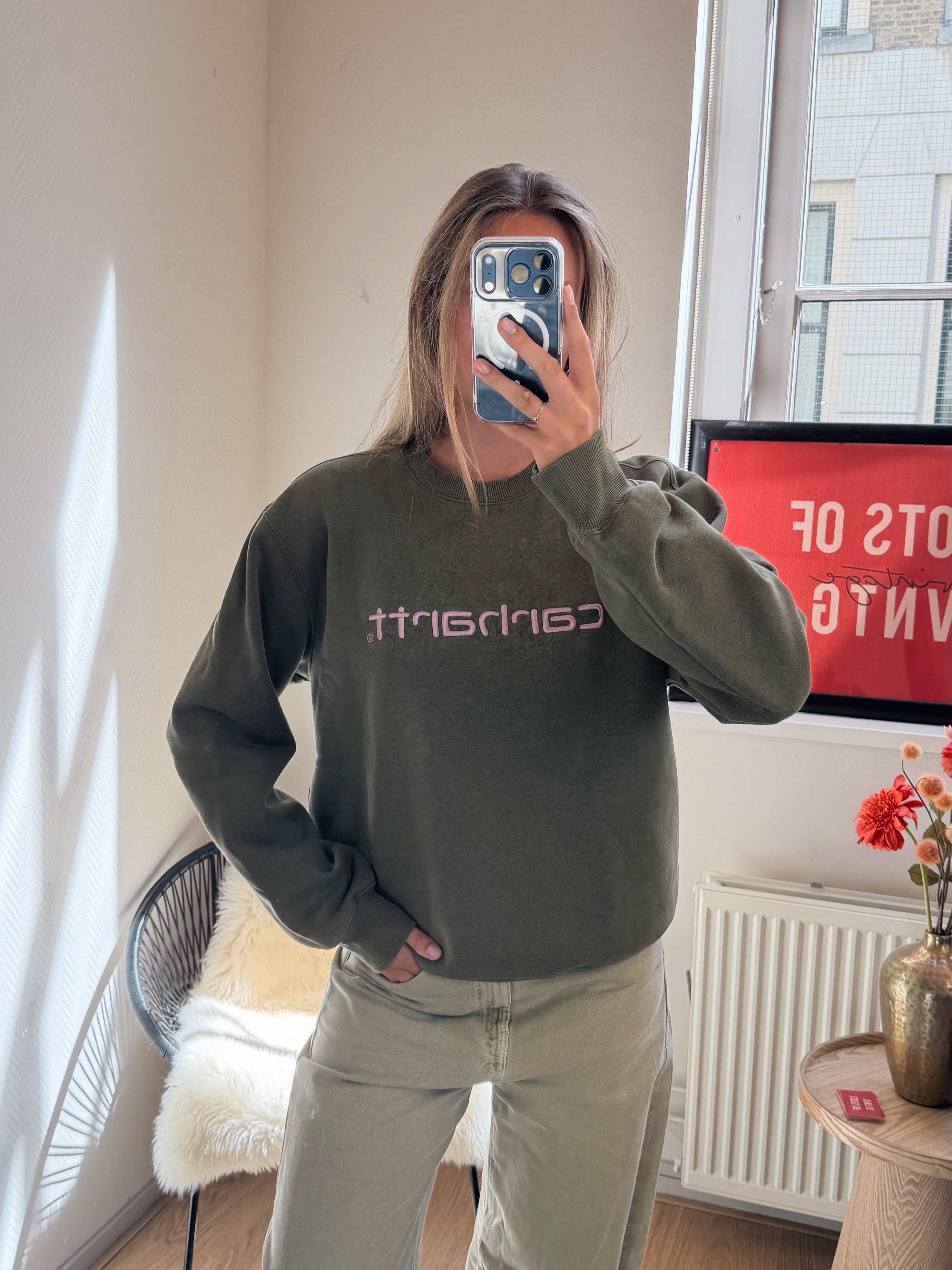 Carhartt sweater