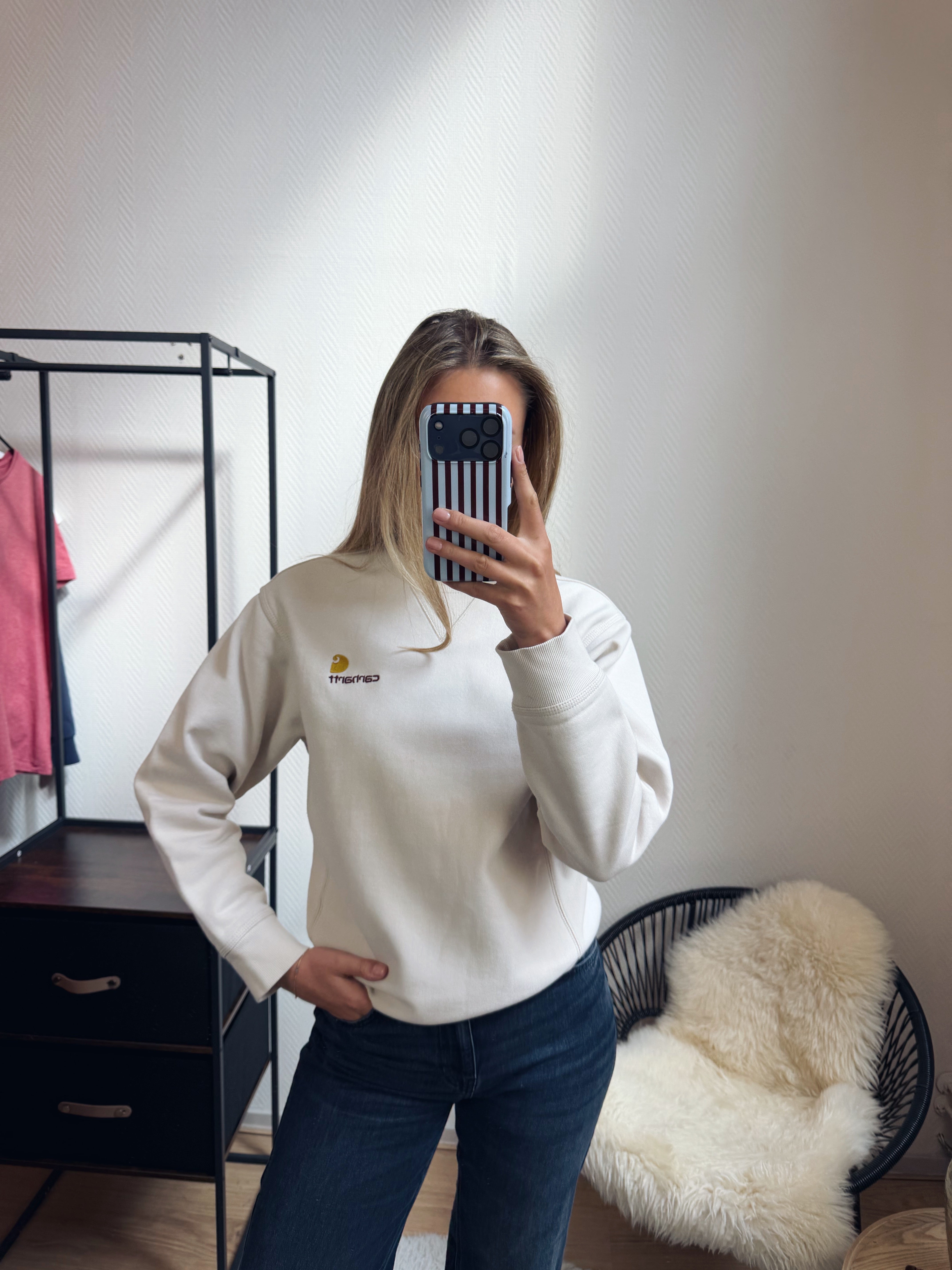 Carhartt sweater
