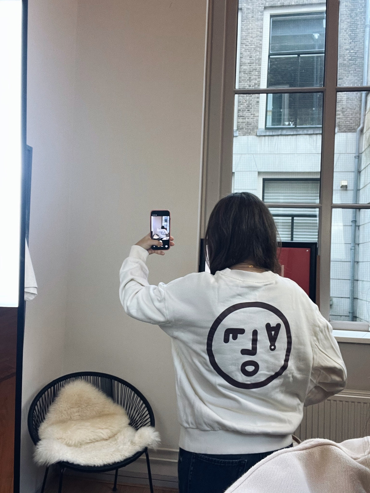 Olåf sweater met backprint