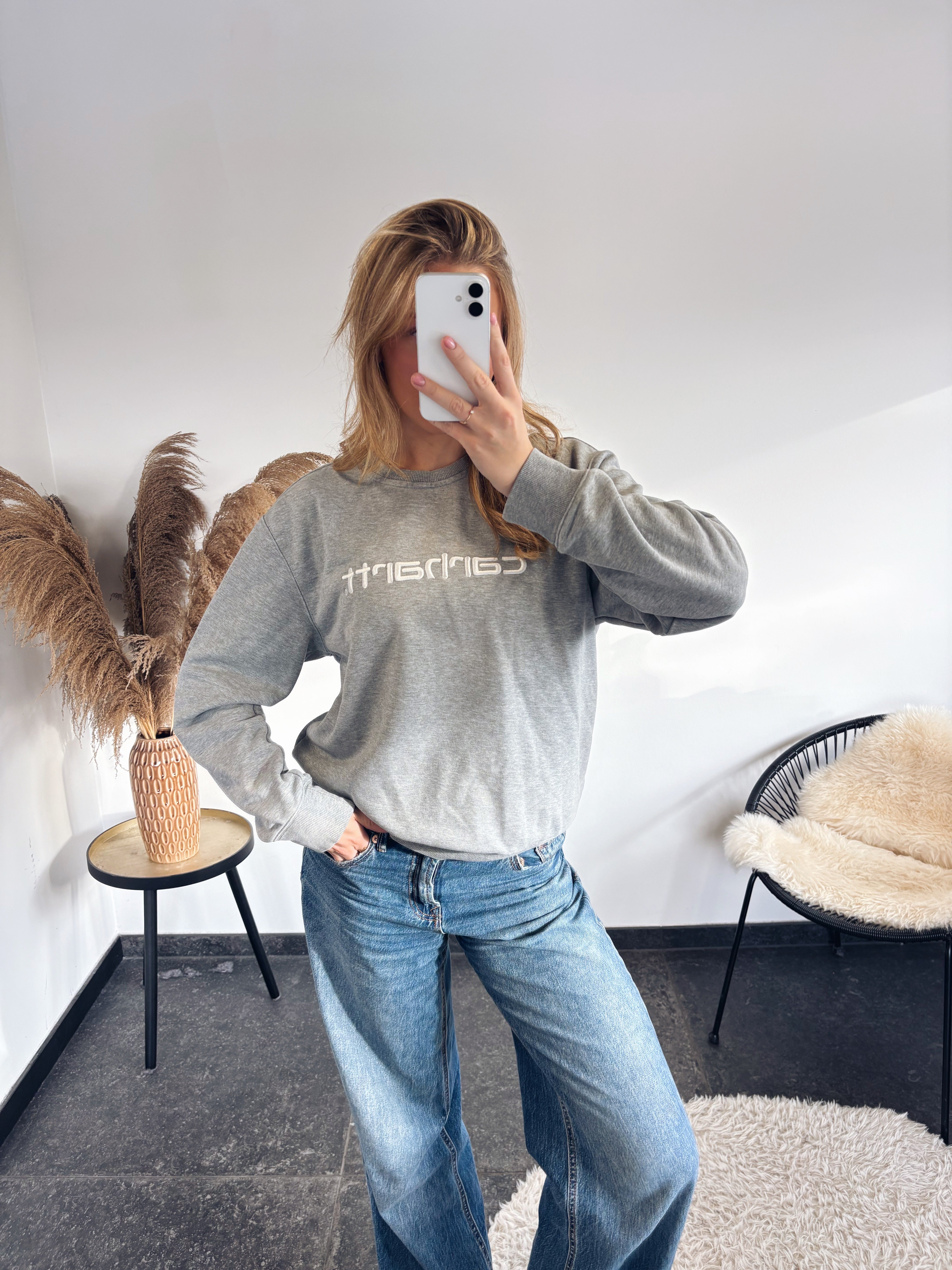 Carhartt sweater
