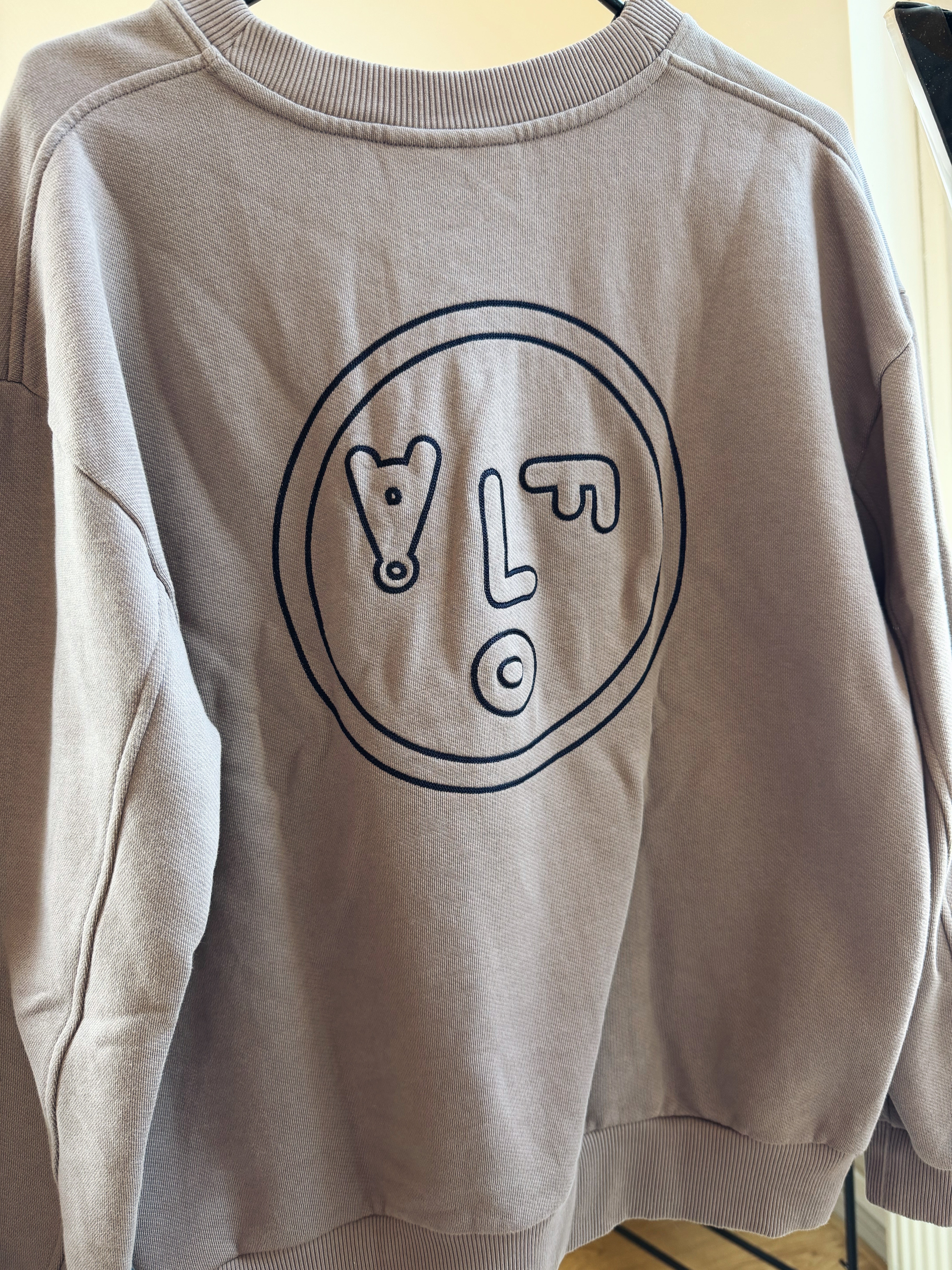 ØLÅF sweater met backprint