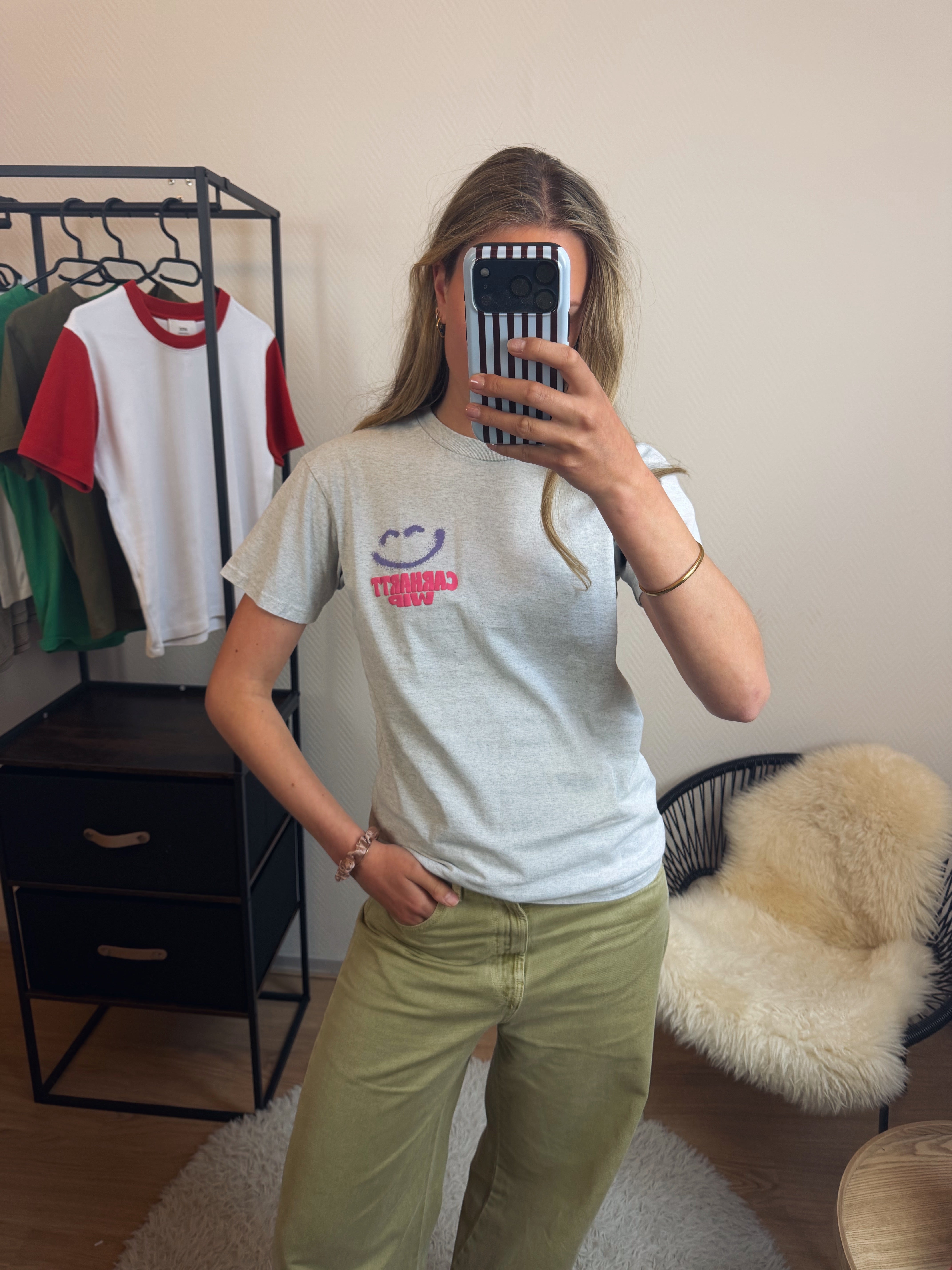 Carhartt t-shirt
