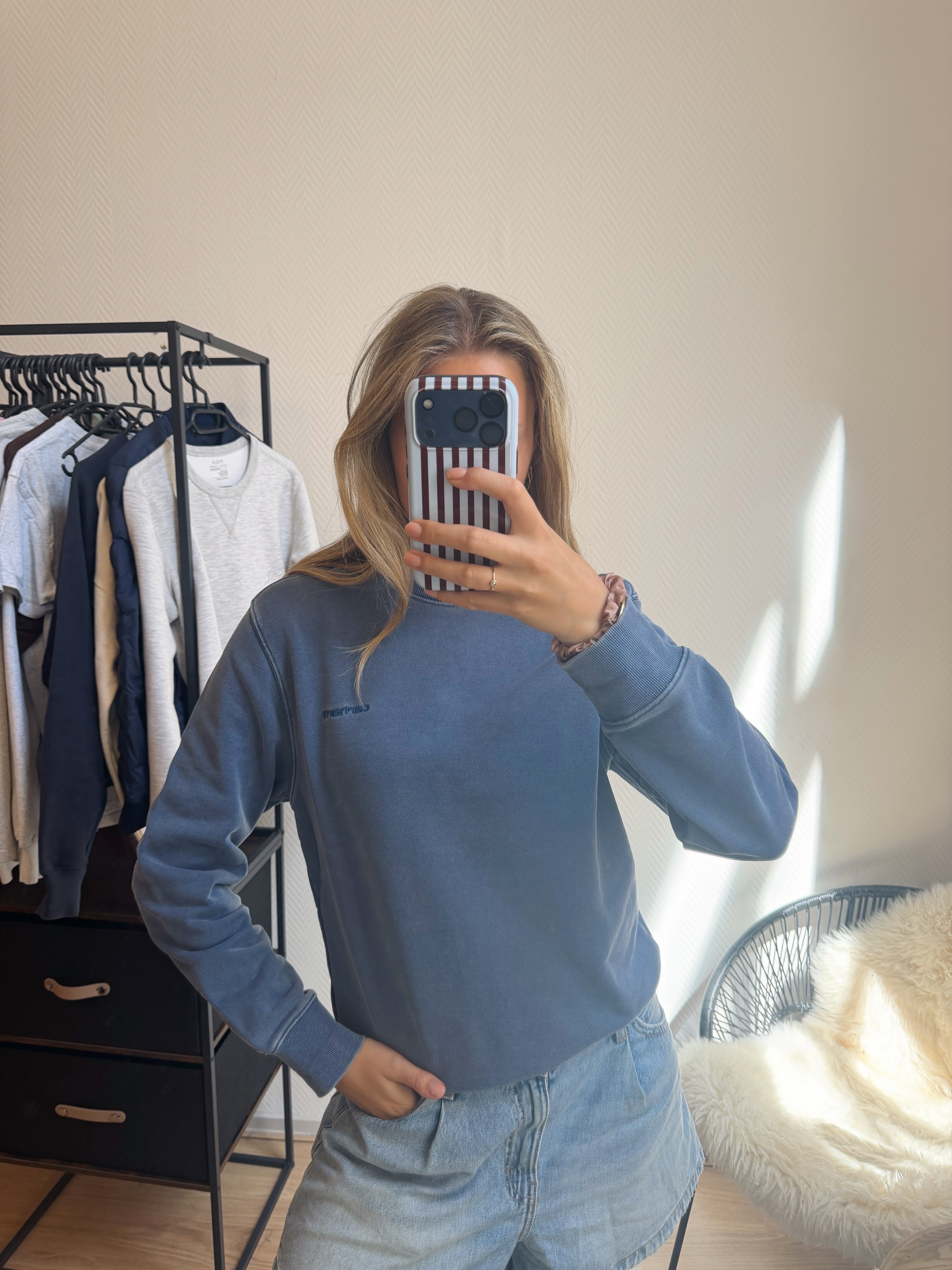 Carhartt sweater