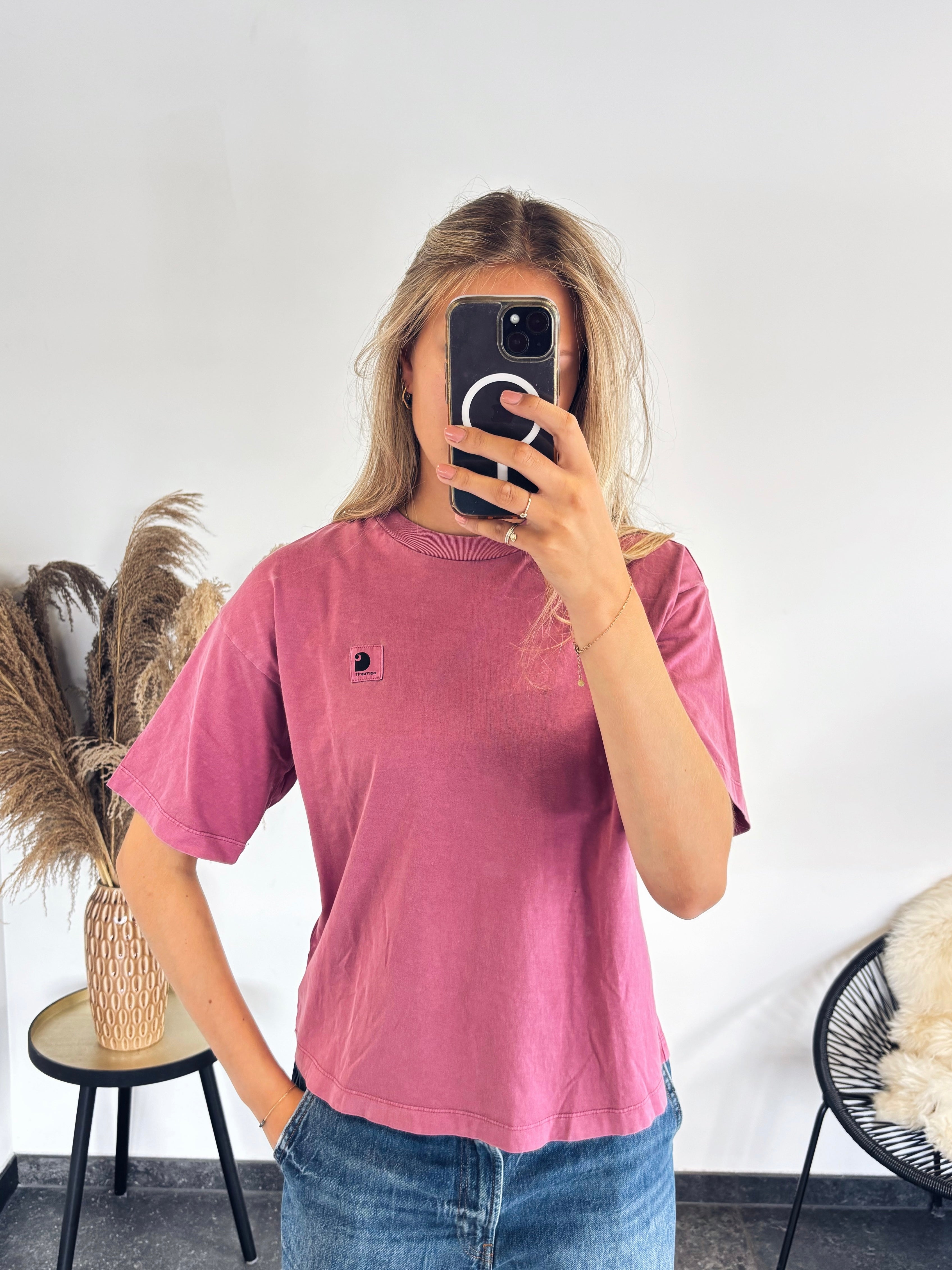 Carhartt t-shirt