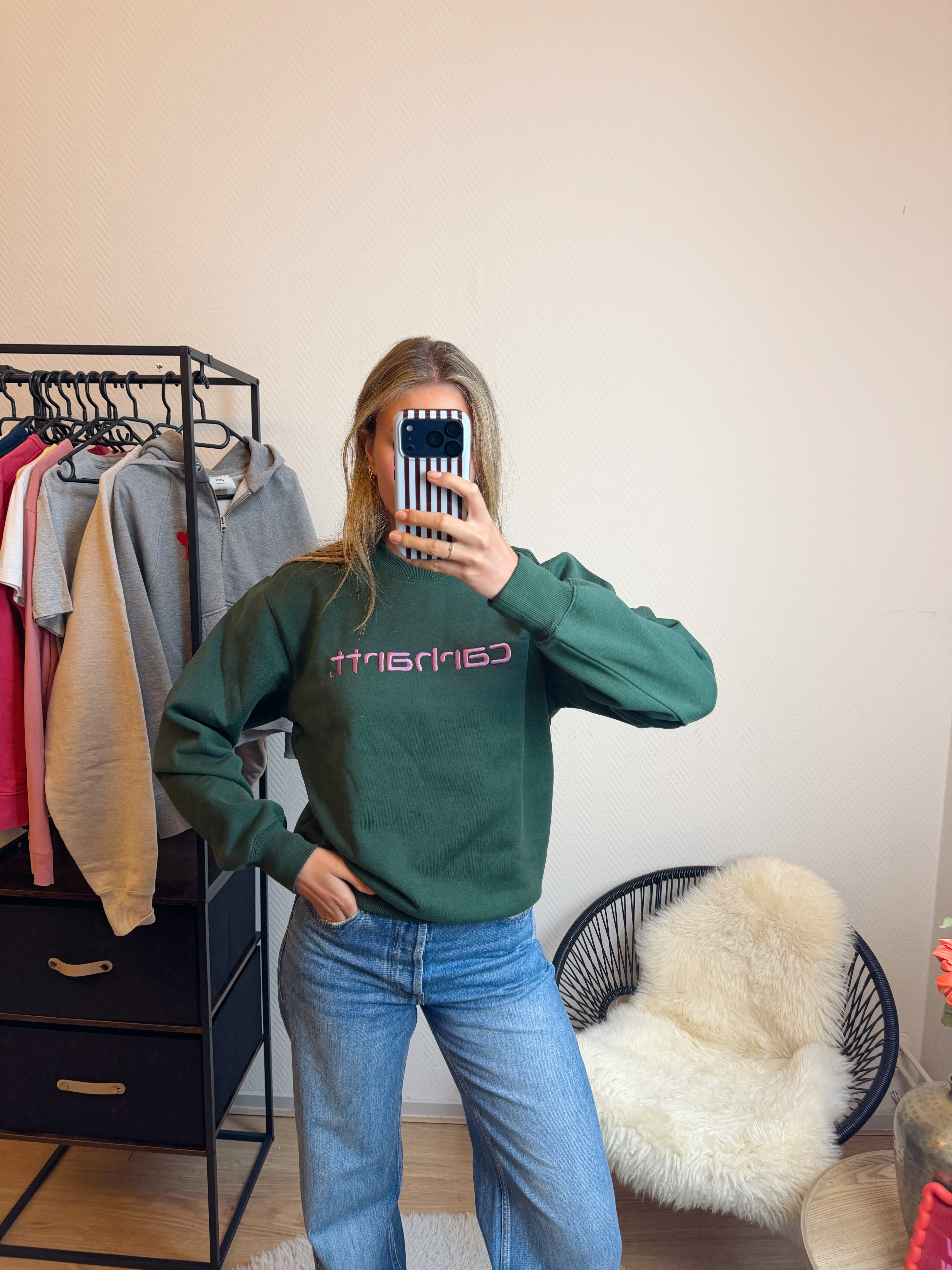 Carhartt sweater
